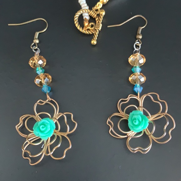 🌺Beautiful unique set with real pearls, Crystal & Czech glass 🌺 NWOT - Picture 8 of 9